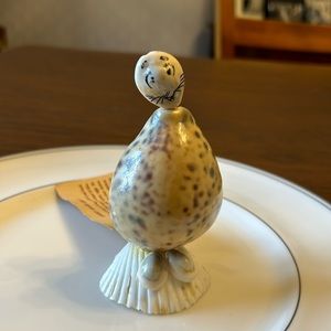 Lucky Shmoo Shell Vintage! Rare, rare find!